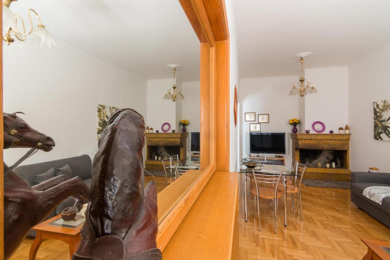Nice 2bedroom apartment in Pagkrati Athen Exterior foto