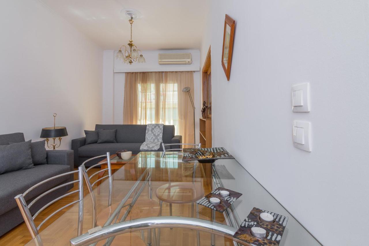 Nice 2bedroom apartment in Pagkrati Athen Exterior foto